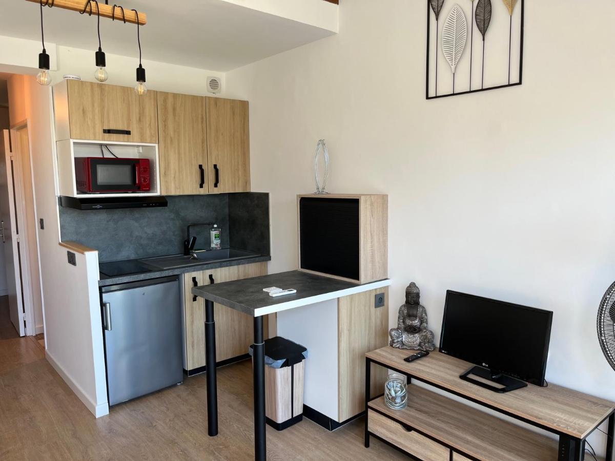 Appartement Hyeres - Costebelle Duplex Vue Mer Balcon Residence Privee Parking - Marie Caroline Eksteriør billede