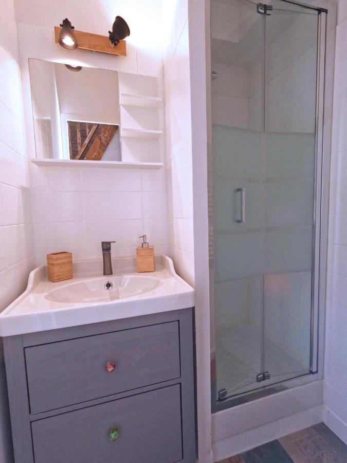 Appartement Hyeres - Costebelle Duplex Vue Mer Balcon Residence Privee Parking - Marie Caroline Eksteriør billede